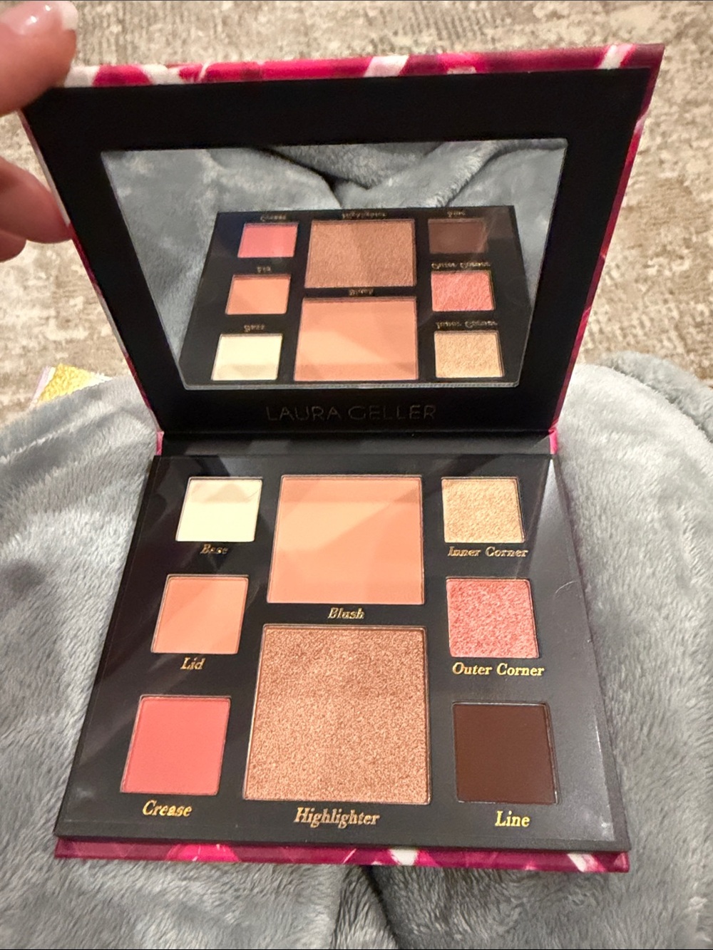Laura Geller Pink Gem Geometric Eyeshadow Compact - Picture 3 of 3